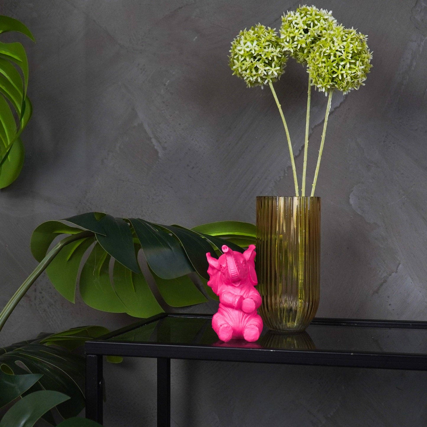 Elephant decoration, Pink - 7x7x11cm