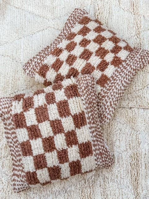 Tyyny Beni, Old Pink: 45x45 cm