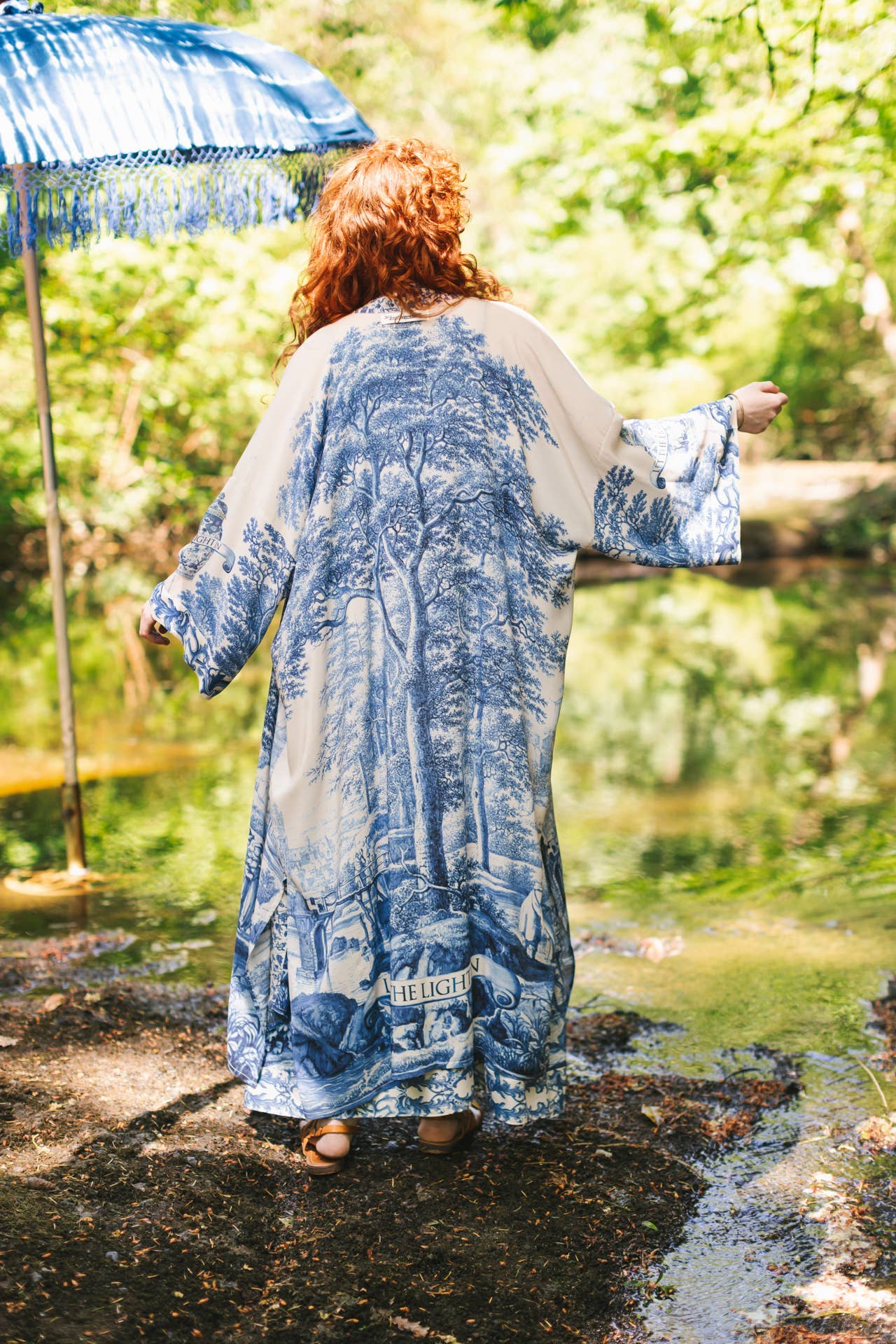 Let The Light In Kimono