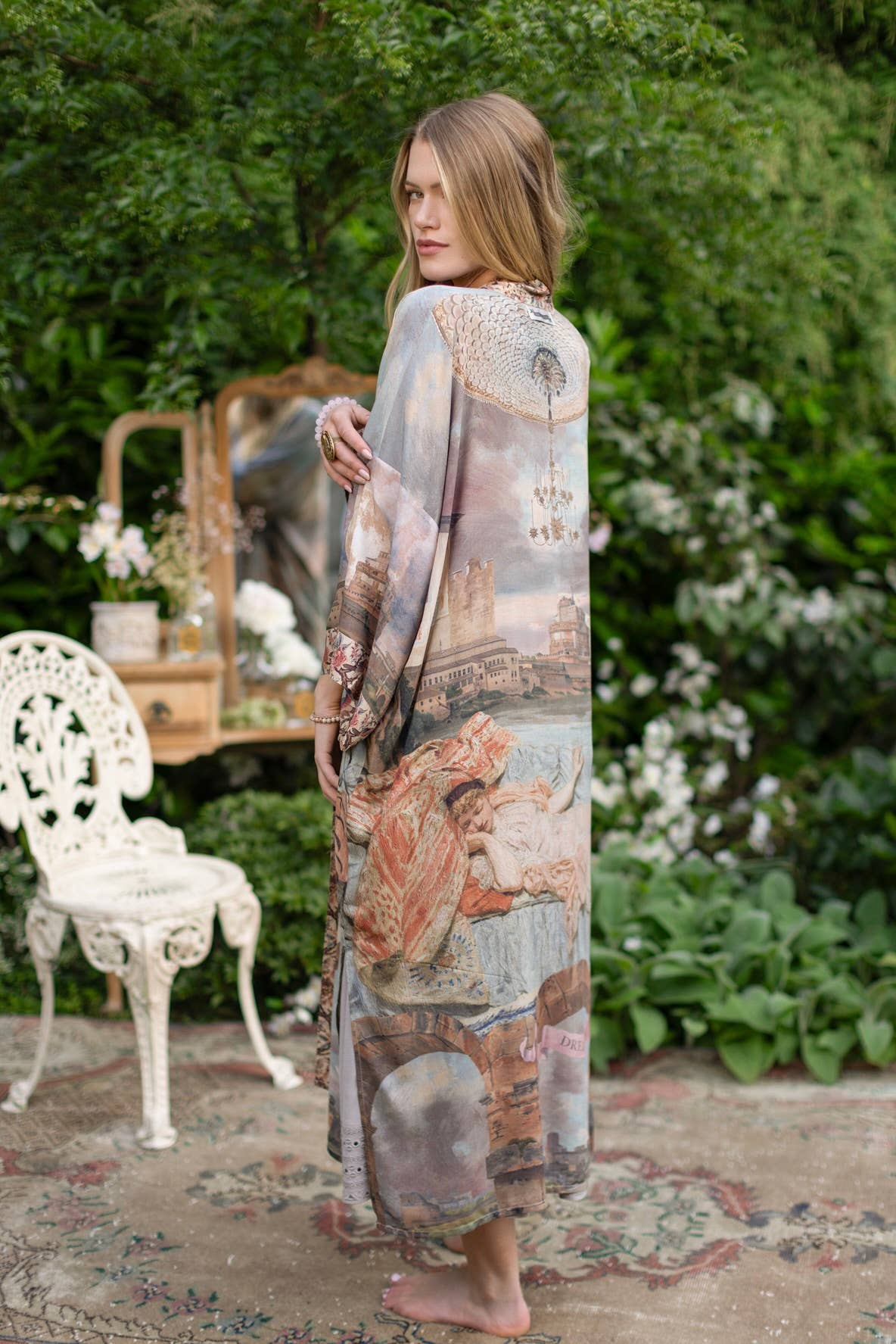 Imaginarium Kimono