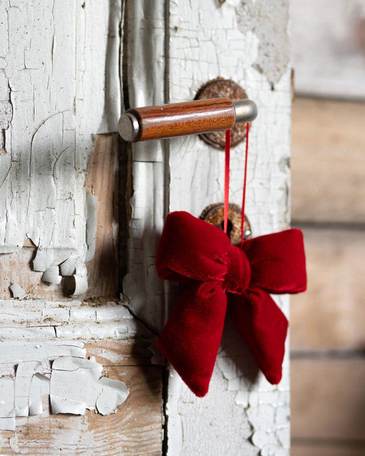 Samettirusetti mini punainen