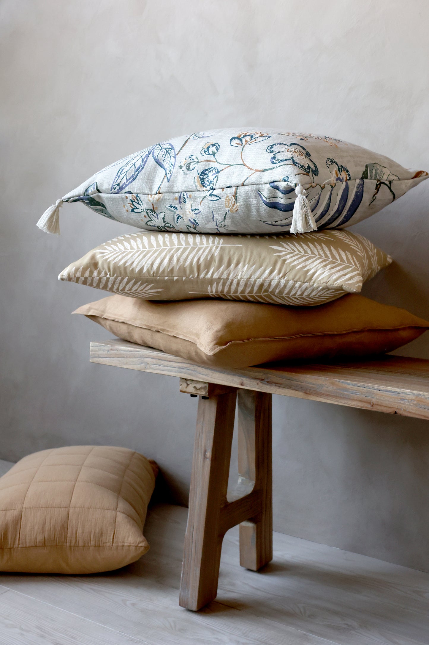 Aix cushion cover with tassels Chic antique