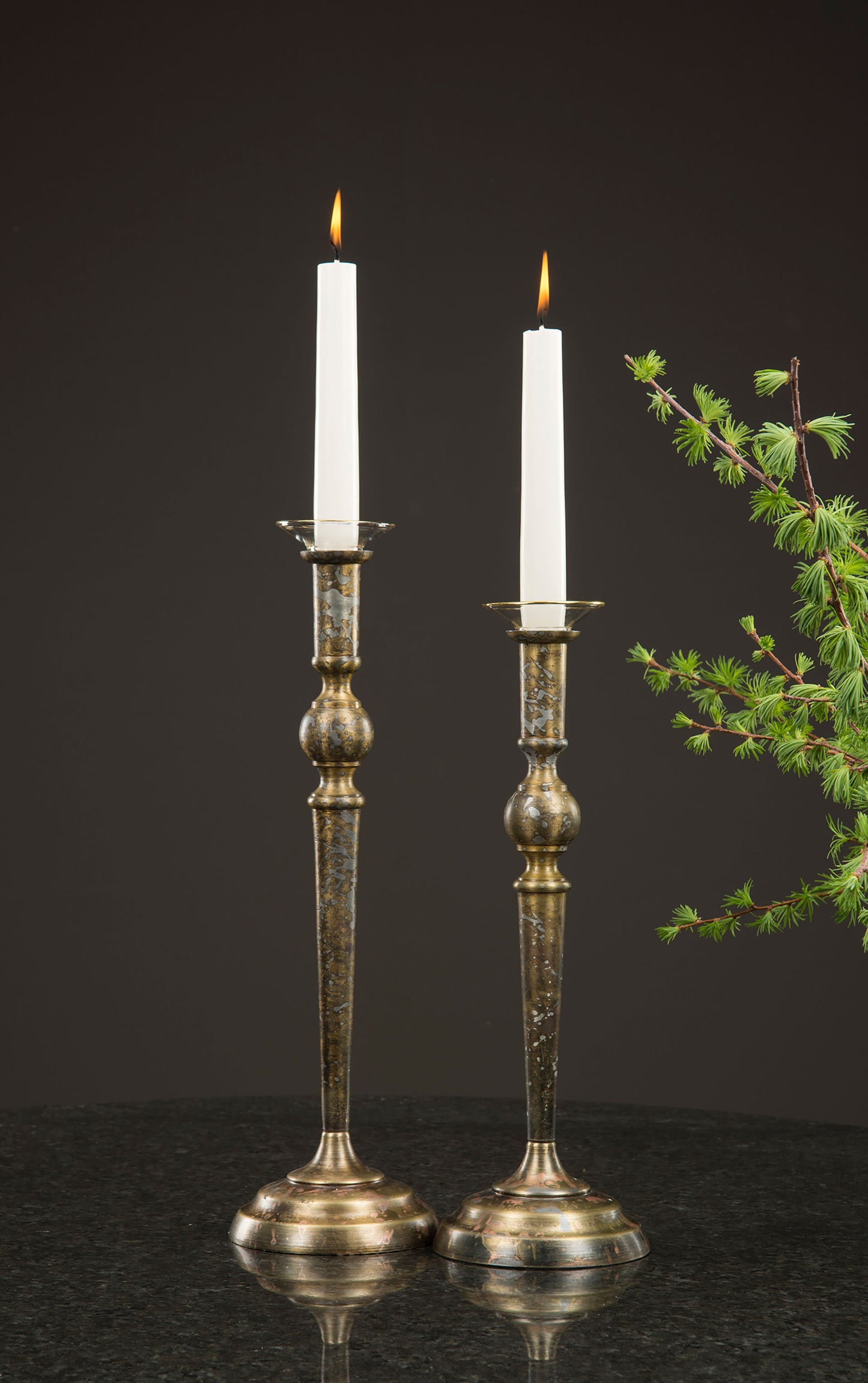 Kynttilämansetti kirkas hopea reunalla 4 kpl