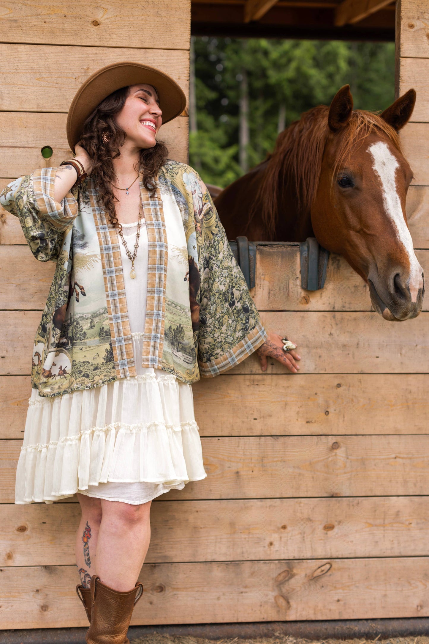 Born To Run Cropped Kimono