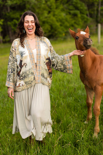 Born To Run Cropped Kimono