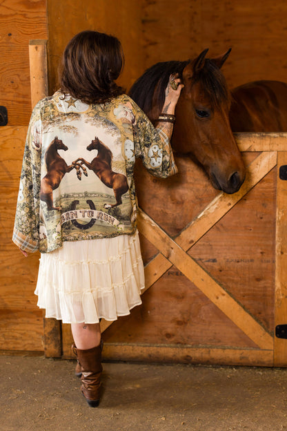 Born To Run Cropped Kimono