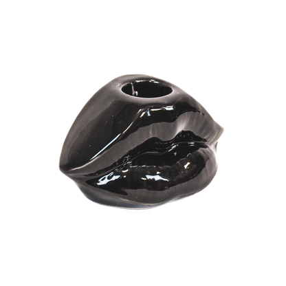 Lips Don't Lie candlestick, black - 10.5x6.5x5.5cm
