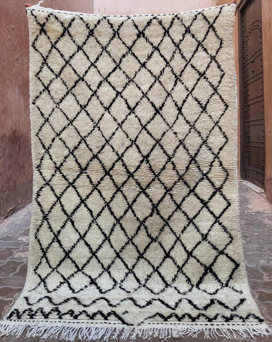 Beni Ourain matto 104 x 174 cm