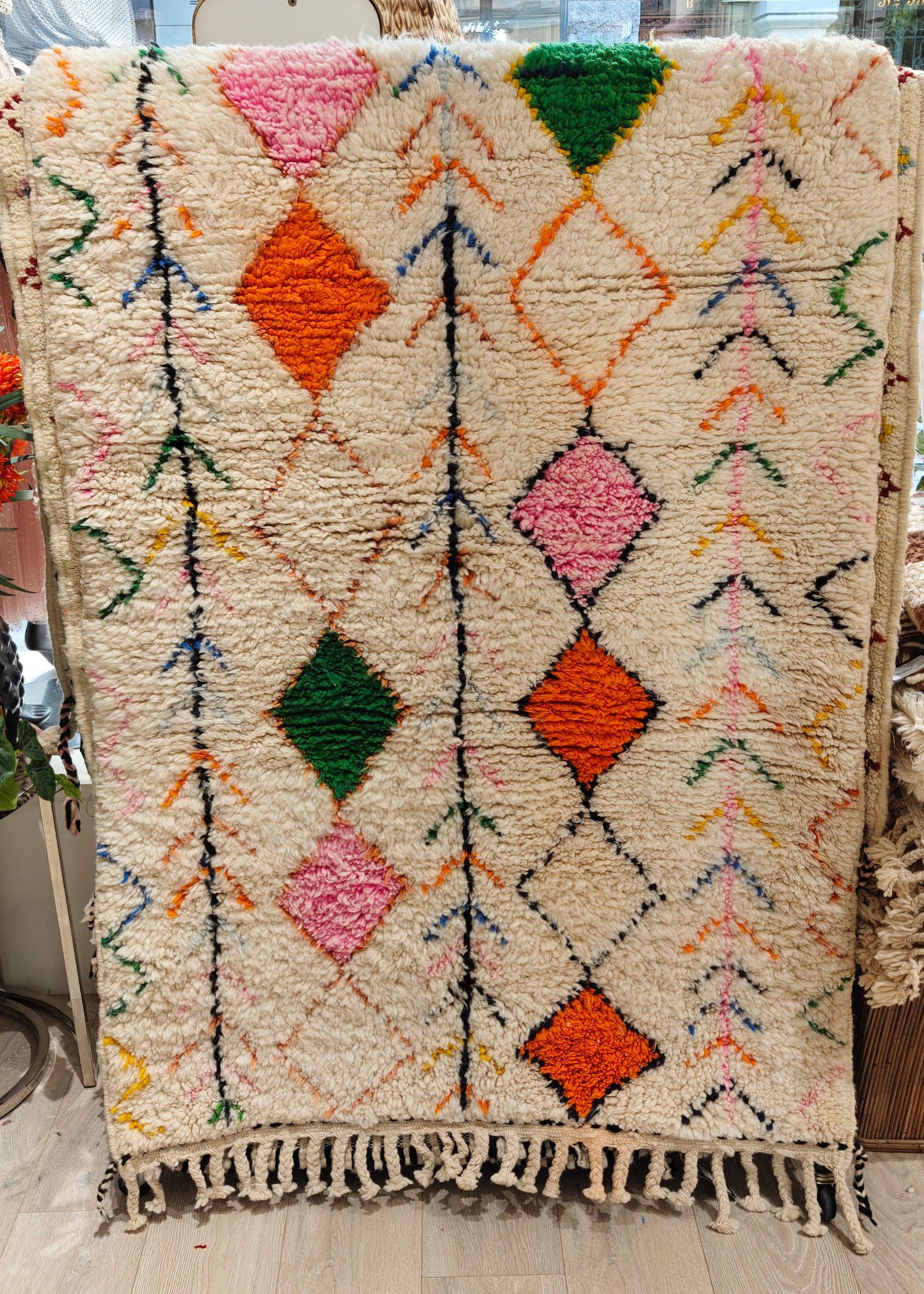 Moroccan rug 108 x 175 cm